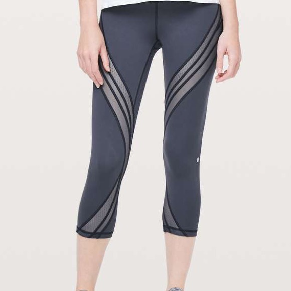 Lululemon Never Still Crop *21” Mesh Cadet Blue Women’s Size 8 - Picture 5 of 5
